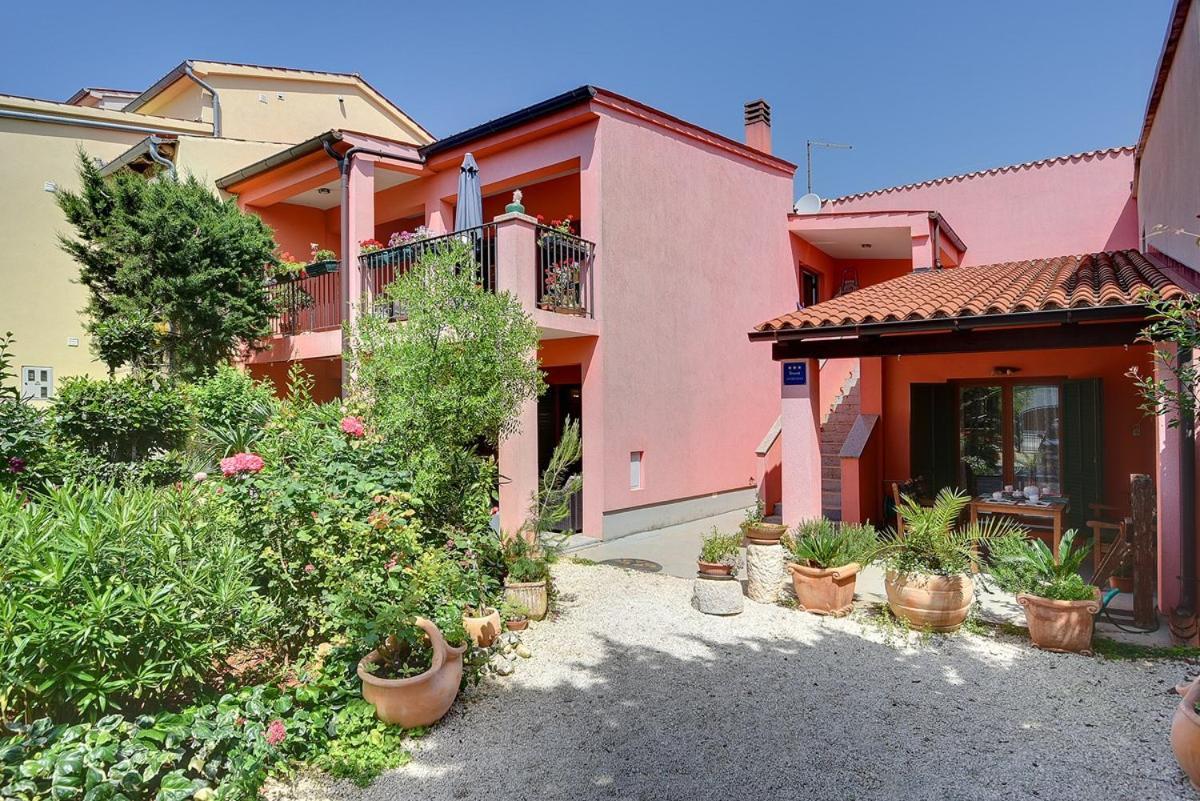 Apartment Milat Banjole Exterior foto